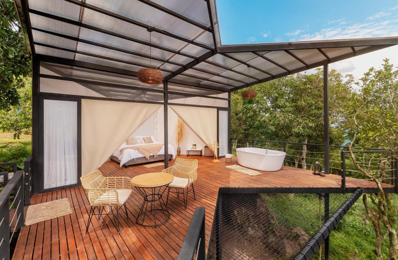 Santuario Luxury Eco Hotel Villeta Exteriör bild